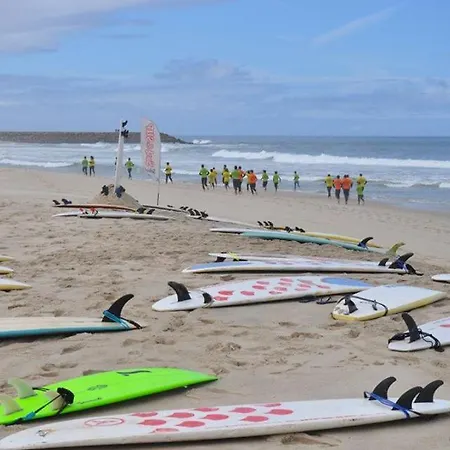 דירה Furadouro Surf Camp *