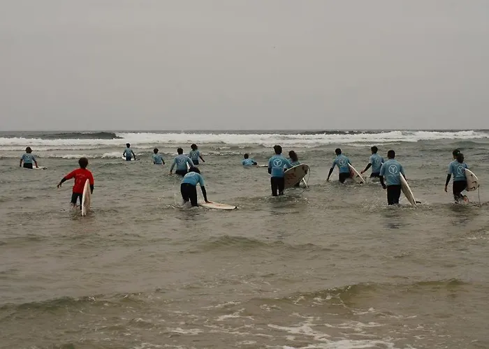 Furadouro Surf Camp アパート *