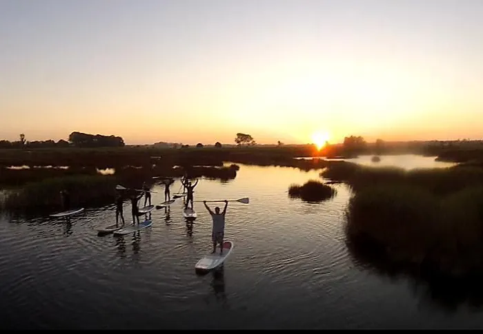 Furadouro Surf Camp アパート